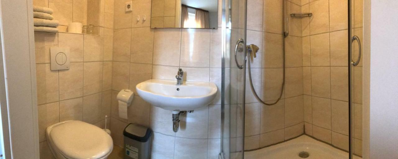 Pension Zum Mohr Birstein ภายนอก รูปภาพ