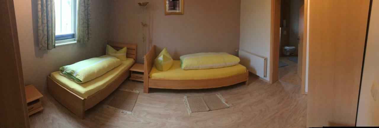 Pension Zum Mohr Birstein ภายนอก รูปภาพ